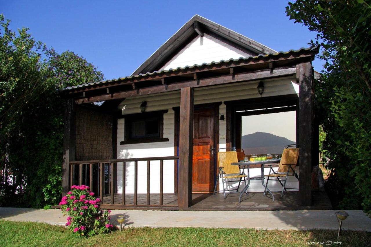 Noach Batavor Villa Kefar Kish Exterior foto